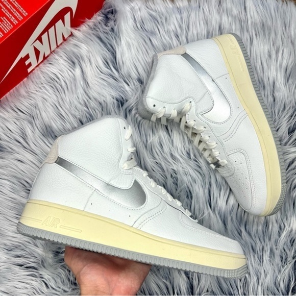 Nike Air Force 1 Sculpt - Picture 2 of 5